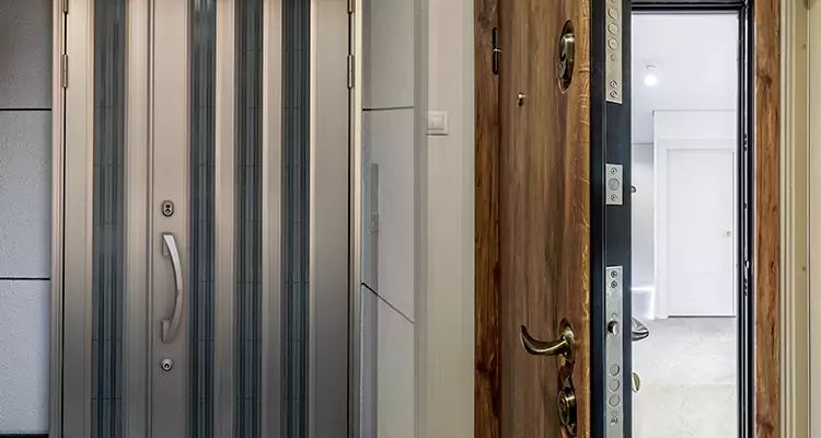 Burglar Proof Front Door Repair in Pensacola, FL