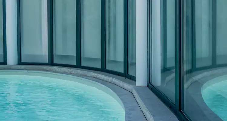 Repair Polyester Screen for Pool Enclosure in Pensacola, FL