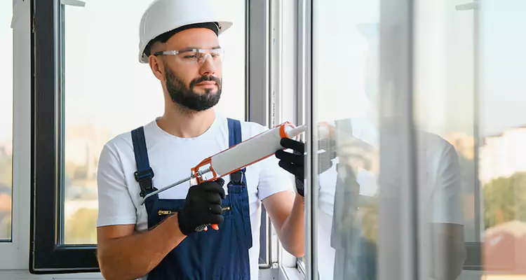 Retractable Screens Repair for Patio in Pensacola, FL