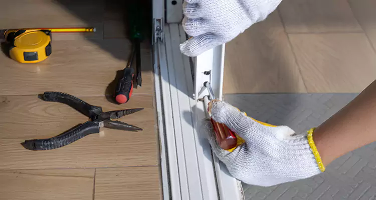 Screen Door Wheel Replacement in Pensacola, FL