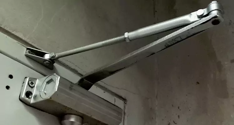 Door Closer Oil Leak Repair in Pensacola, FL