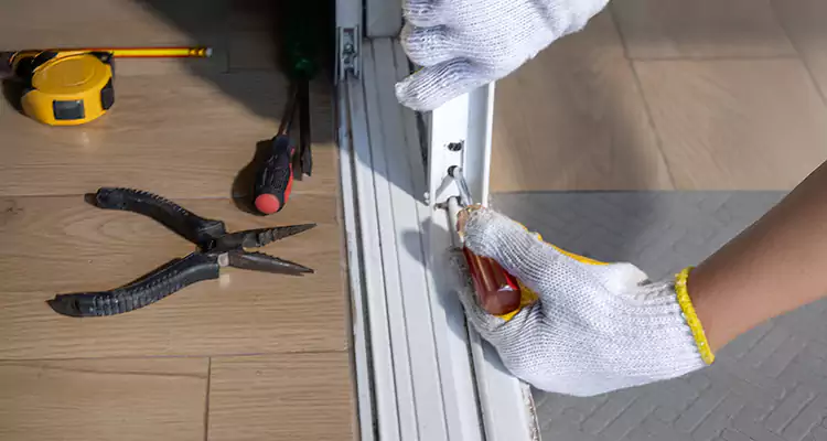 Closet Sliding Door Track Repair in Pensacola, FL