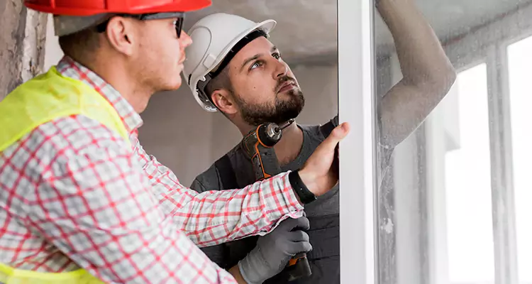 Vertical Crank Out Windows Repair in Pensacola, FL